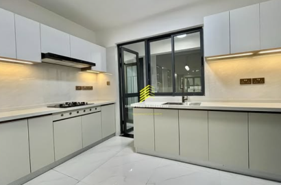 Modern 3 bedroom All en-suite