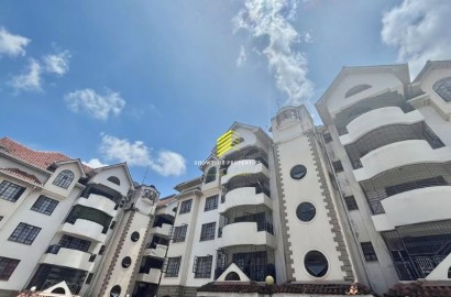 Spacious 3 bedroom master en-suite + Dsq